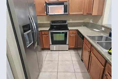 9082  Plymouth Pl, Unit #9082, Tamarac, FL 33321 - Photo 7