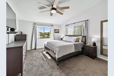 8009 NW 71st Ct, Tamarac, FL 33321 - Photo 19