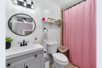 8009 NW 71st Ct, Tamarac, FL 33321 - Photo 17