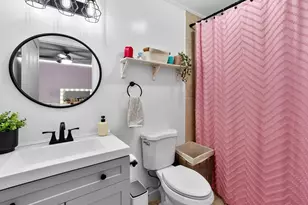 8009 NW 71st Ct, Tamarac, FL 33321 - Photo 17