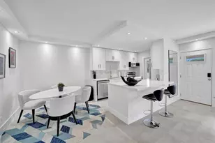 2866 NE 30th St, Fort Lauderdale, FL 33306 - Photo 17