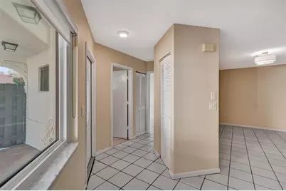 8930 SW 19th St, Boca Raton, FL 33433 - Photo 9