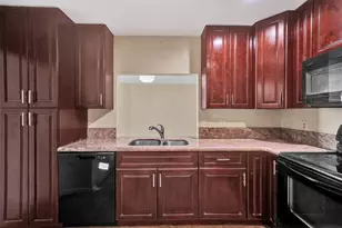 8930 SW 19th St, Boca Raton, FL 33433 - Photo 19