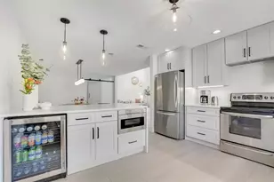 8569 Casa Del Lago, Boca Raton, FL 33433 - Photo 5