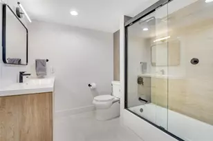 8569 Casa Del Lago, Boca Raton, FL 33433 - Photo 11