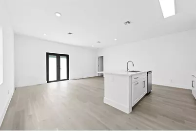 2810 NW 7th Street, Fort Lauderdale, FL 33311 - Photo 7