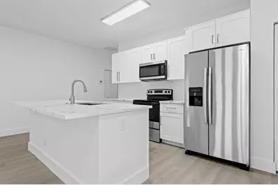 2810 NW 7th Street, Fort Lauderdale, FL 33311 - Photo 3