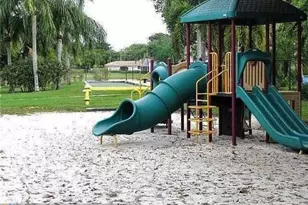 3249 Carambola Cir Unit, Coconut Creek, FL 33066 - Photo 35