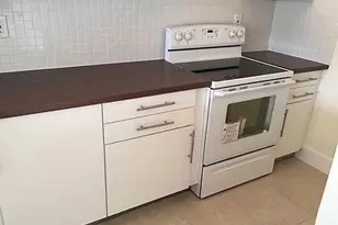 1290 NE 119th St, Miami, FL 33161 - Photo 5