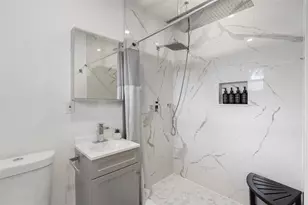 1409 NE 2nd Ave, Fort Lauderdale, FL 33304 - Photo 13