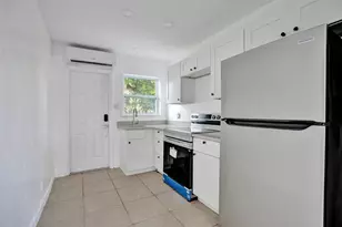 306 NE 13th Ave, Pompano Beach, FL 33060 - Photo 5