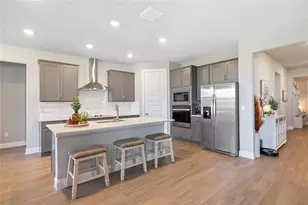 6369 NW Cloverdale Ave, Port Saint Lucie, FL 34987 - Photo 9