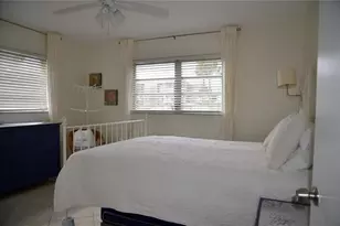 17050 NE 14th Ave, North Miami Beach, FL 33162 - Photo 9
