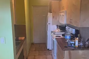 701 NW 21st Terrace, Fort Lauderdale, FL 33311 - Photo 9