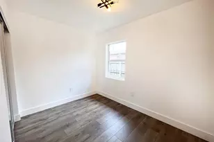 701 NW 21st Terrace, Fort Lauderdale, FL 33311 - Photo 7