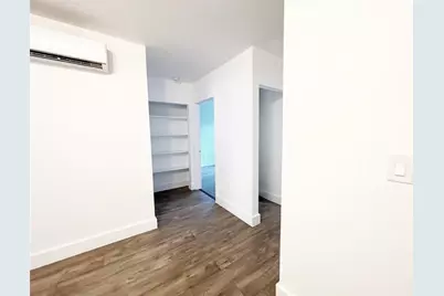 701 NW 21st Ter, Fort Lauderdale, FL 33311 - Photo 5