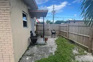 701 NW 21st Terrace, Fort Lauderdale, FL 33311 - Photo 17