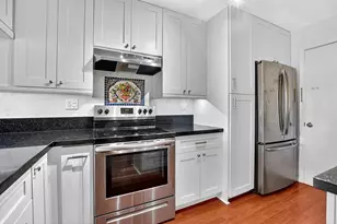 2024 Discovery Cir Unit, Deerfield Beach, FL 33442 - Photo 5