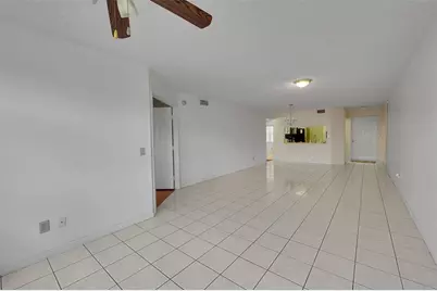 10369 NW 24th Pl, Unit #402, Sunrise, FL 33322 - Photo 5