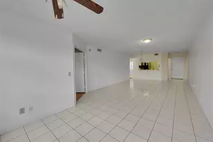 10369 NW 24th Pl, Sunrise, FL 33322 - Photo 5