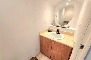 2317 Vintage Dr, Lighthouse Point, FL 33064 - Photo 15