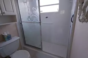 1040 NW 49th Ct, Deerfield Beach, FL 33064 - Photo 17