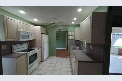 1040 NW 49th Ct, Deerfield Beach, FL 33064 - Photo 5