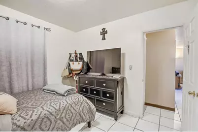 1935 SW 67th Ter, North Lauderdale, FL 33068 - Photo 17