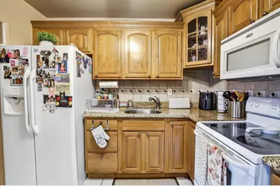 1935 SW 67th Ter, North Lauderdale, FL 33068 - Photo 5