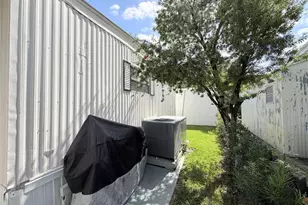 5221 SW 25th Ave, Fort Lauderdale, FL 33312 - Photo 19