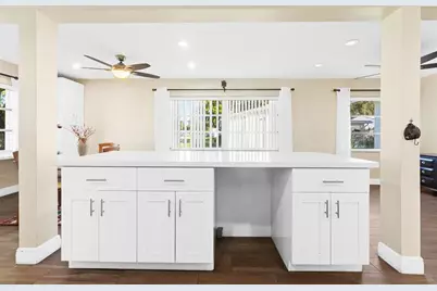 8851 NW 15th St, Plantation, FL 33322 - Photo 13