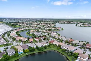 9741 S Miralago Way, Parkland, FL 33076 - Photo 5