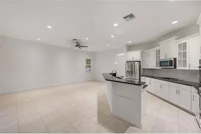 9741 S Miralago Way, Parkland, FL 33076 - Photo 17