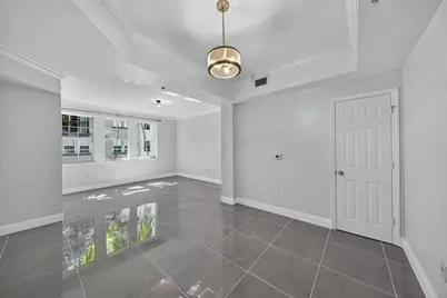 533 NE 3rd Ave, Unit #221, Fort Lauderdale, FL 33301 - Photo 11