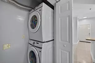 533 NE 3rd Ave, Fort Lauderdale, FL 33301 - Photo 25