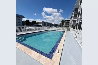 3750 NE 170th St, Unit #107, North Miami Beach, FL 33160 - Photo 19