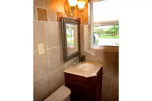 160 SE 12th St, Pompano Beach, FL 33060 - Photo 15