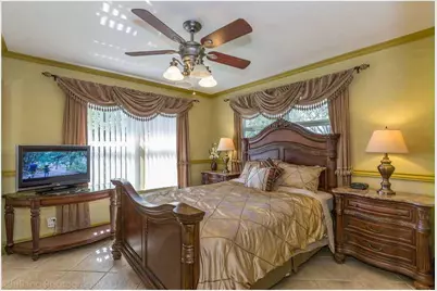 160 SE 12th St, Pompano Beach, FL 33060 - Photo 11