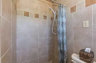 160 SE 12th St, Pompano Beach, FL 33060 - Photo 17