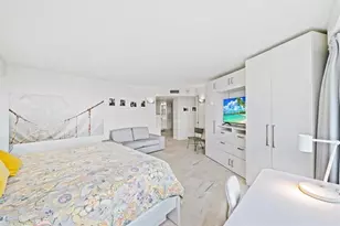 3000 Holiday Dr, Fort Lauderdale, FL 33316 - Photo 17