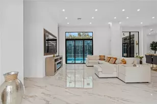 7141 Mariana Ct, Boca Raton, FL 33433 - Photo 9