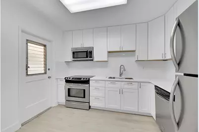 2801 N Palm Aire Dr, Unit #201, Pompano Beach, FL 33069 - Photo 5