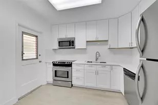 2801 N Palm Aire Dr, Pompano Beach, FL 33069 - Photo 5