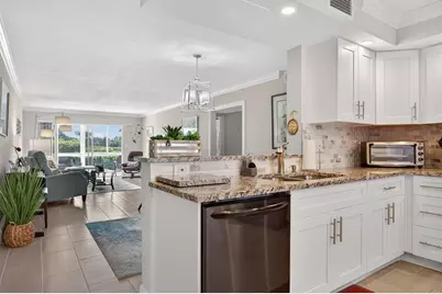 3302  Aruba Way, Unit #H1, Coconut Creek, FL 33066 - Photo 13