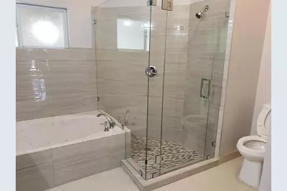 10084 NW 2nd St, Plantation, FL 33324 - Photo 9