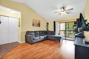 5861 Riverside Dr, Pompano Beach, FL 33067 - Photo 3