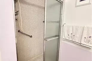 126 Grantham B, Deerfield Beach, FL 33442 - Photo 13