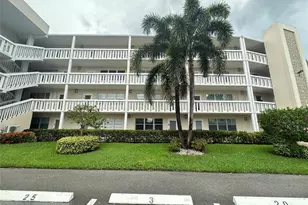 126 Grantham B, Deerfield Beach, FL 33442 - Photo 25