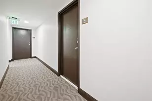 2011 N Ocean Blvd, Fort Lauderdale, FL 33305 - Photo 25