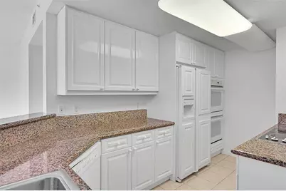 6001 N Ocean Dr, Unit #403, Hollywood, FL 33019 - Photo 11